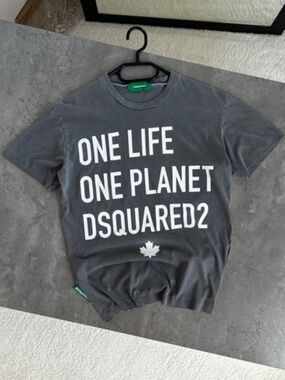 Dsquared2 One Life One Planet Grey Graphic Tee Men’s S